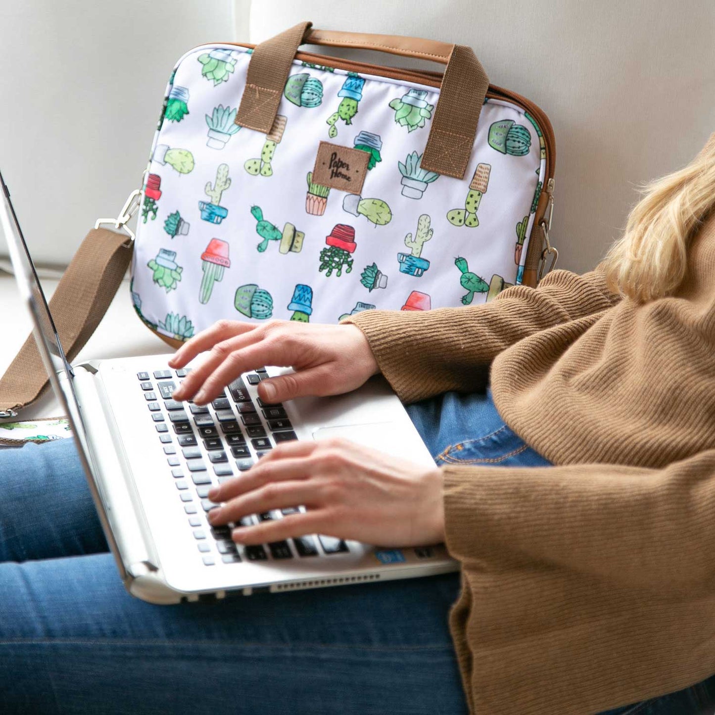 Bolso de notebook sustentable 13" y 14" pulgadas cactus