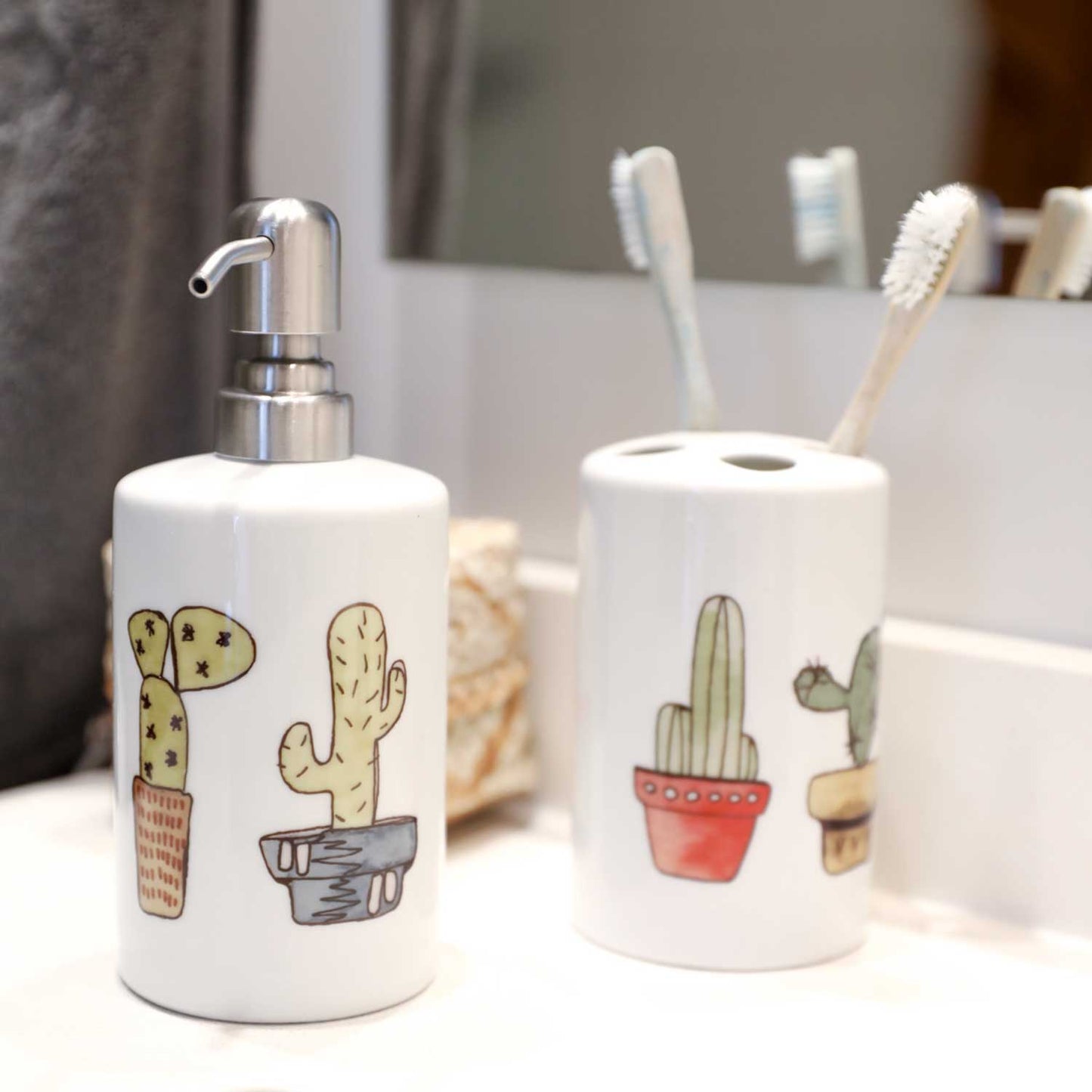 Set de baño cerámica varios diseños 2 piezas