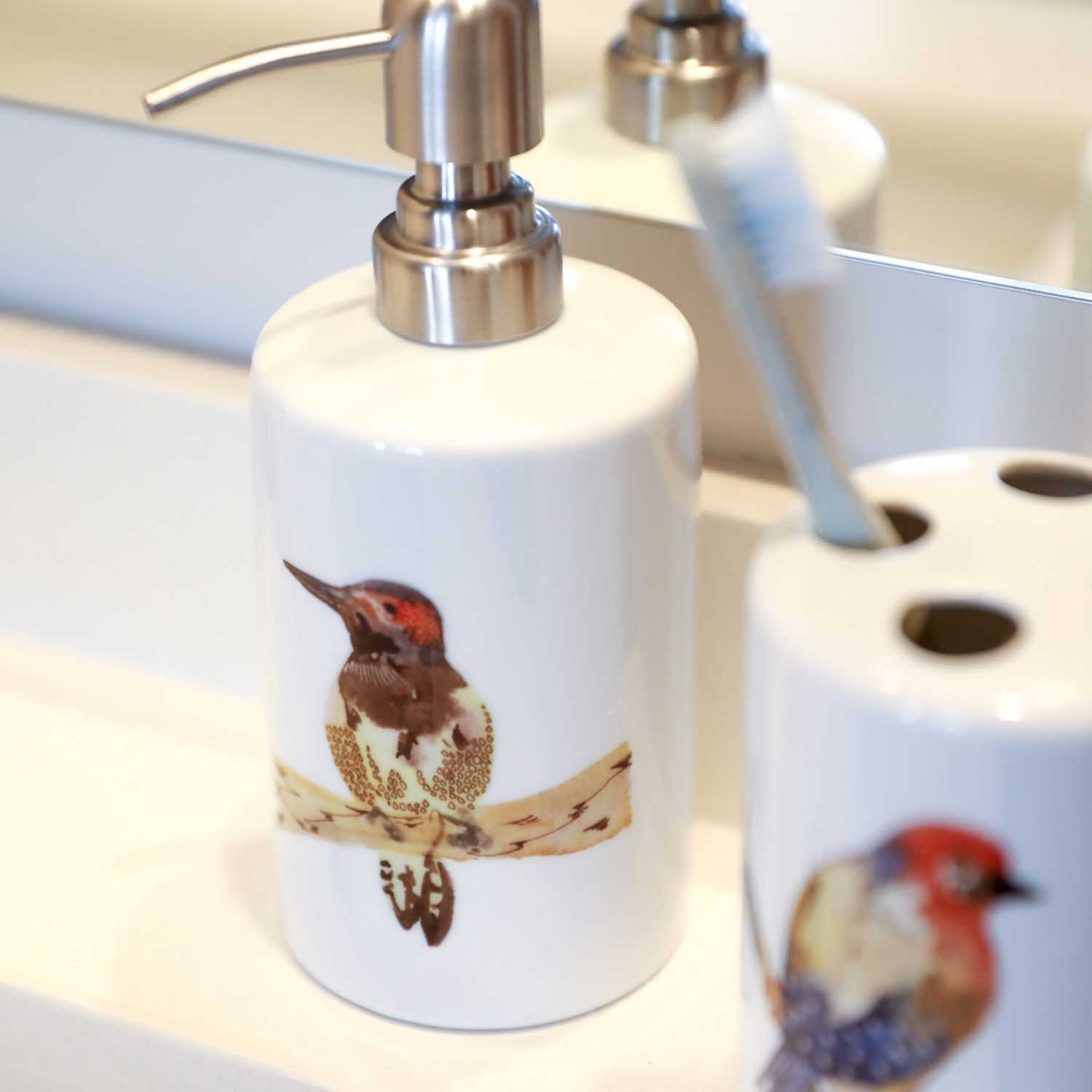 Set de baño cerámica pájaros colores 2 piezas